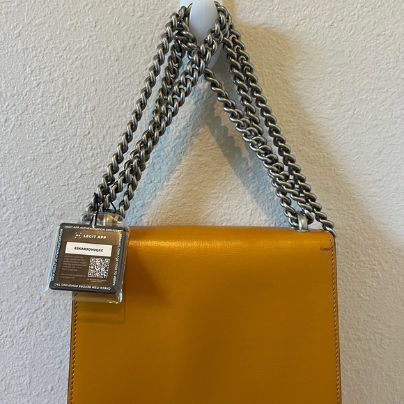 Gucci Dionysus Yellow, Black, and White Crossbody Bag - Picture 3 of 6
